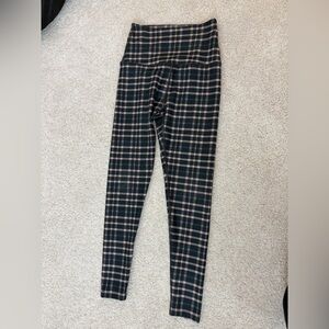 Plaid Leggings in Black and Tan